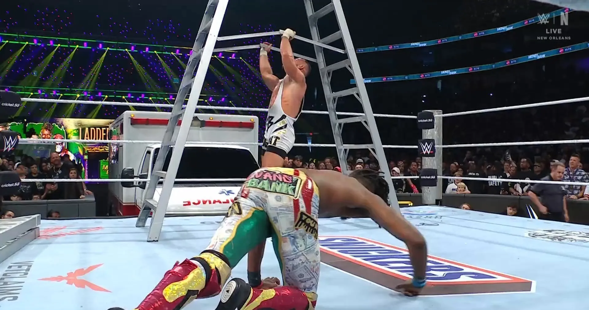 Screenshot 5 - WWE Money in the Bank 2026 Hindi - English Dual Audio