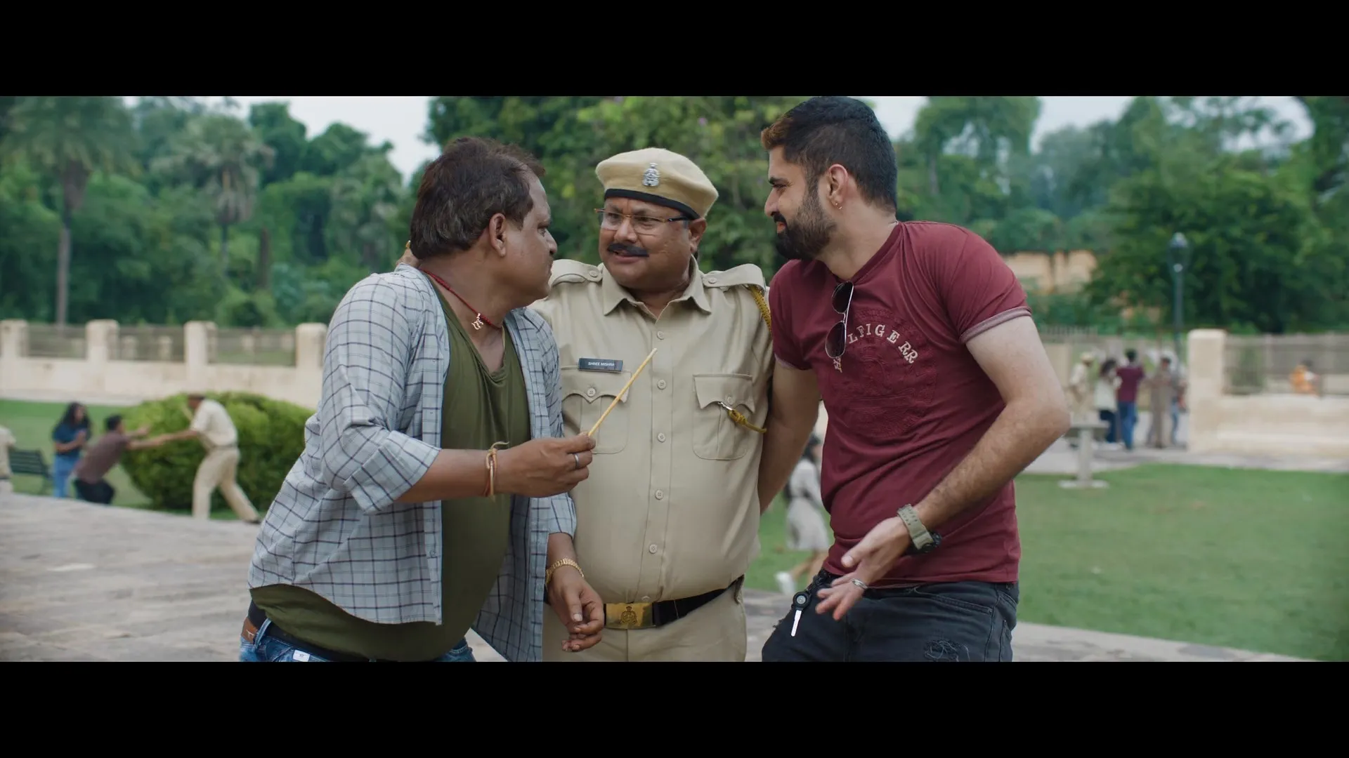 Screenshot 2 - Pati Patni Aur Woh Do 2026 Hindi Dual Audio