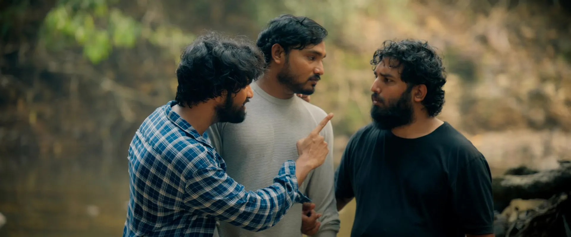 Screenshot 1 - Jigris 2025 Hindi - Telugu Dual Audio
