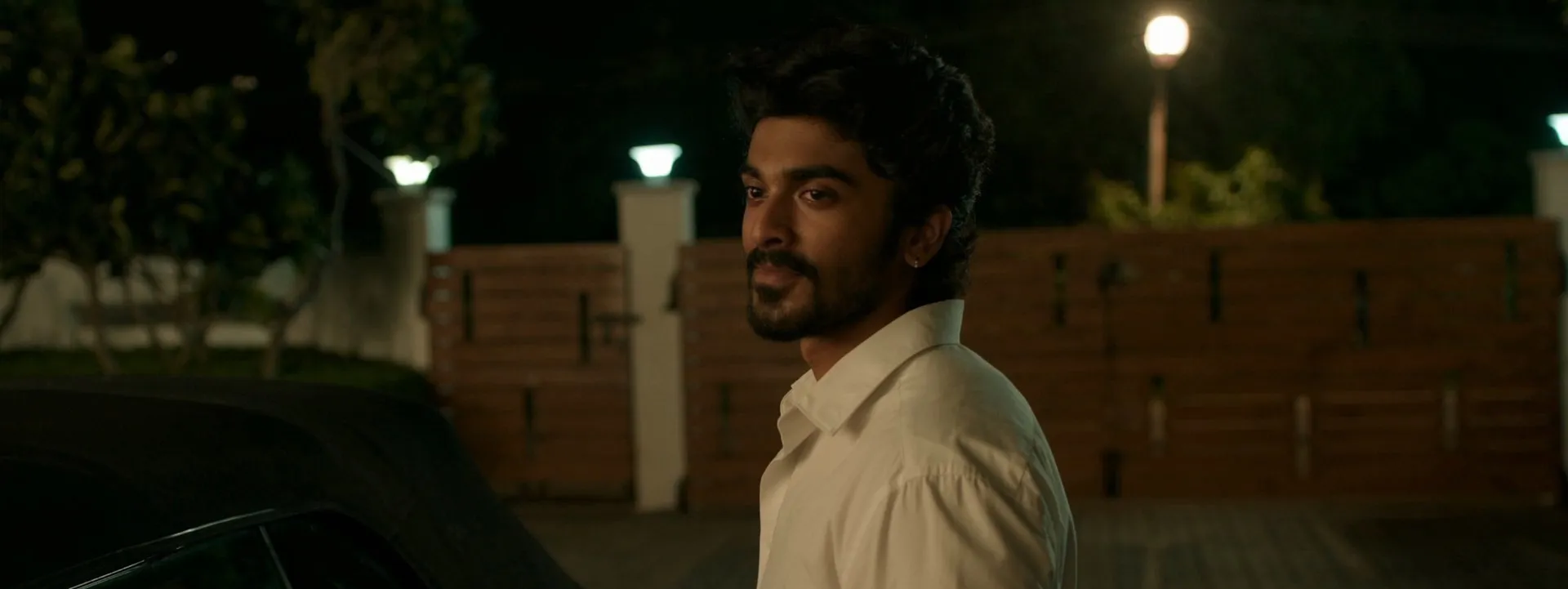 Screenshot 2 - Double Occupancy 2026 Hindi - Tamil Dual Audio