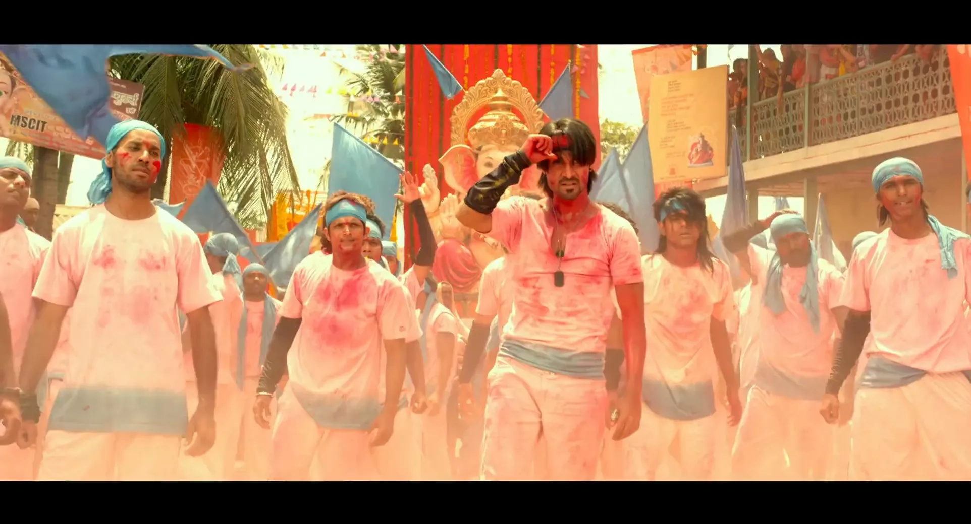 Screenshot 2 - ABCD aka Any Body Can Dance 2013 Hindi Dual Audio