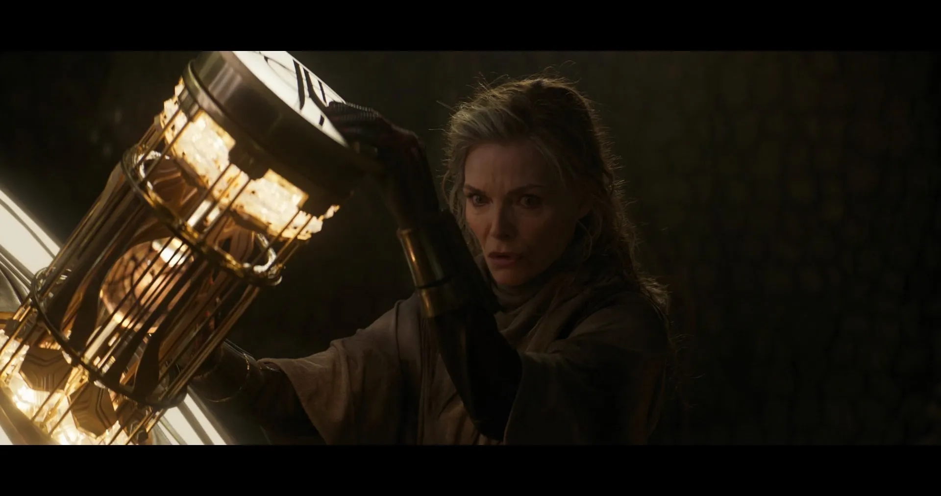 Screenshot 3 - Ant-Man and the Wasp: Quantumania 2023 Hindi - English Dual Audio IMAX
