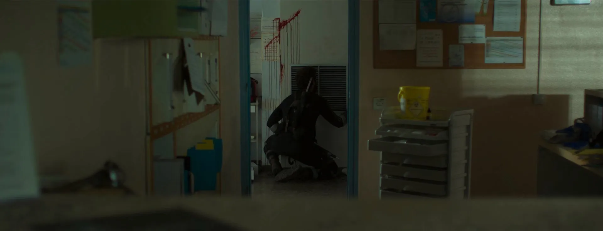 Screenshot 4 - Apocalypse Z: The Beginning of the End 2024 Hindi - Spanish Dual Audio