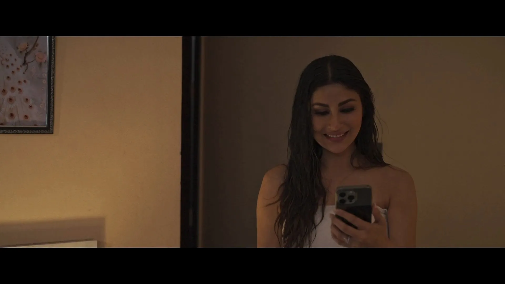 Screenshot 1 - Bombay Stories 2026 Hindi Dual Audio