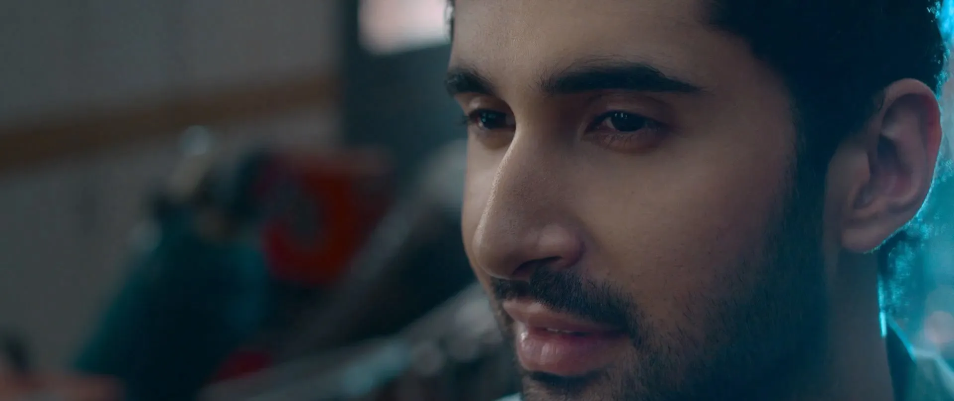 Screenshot 1 - Chand Mera Dil 2026 Hindi Dual Audio