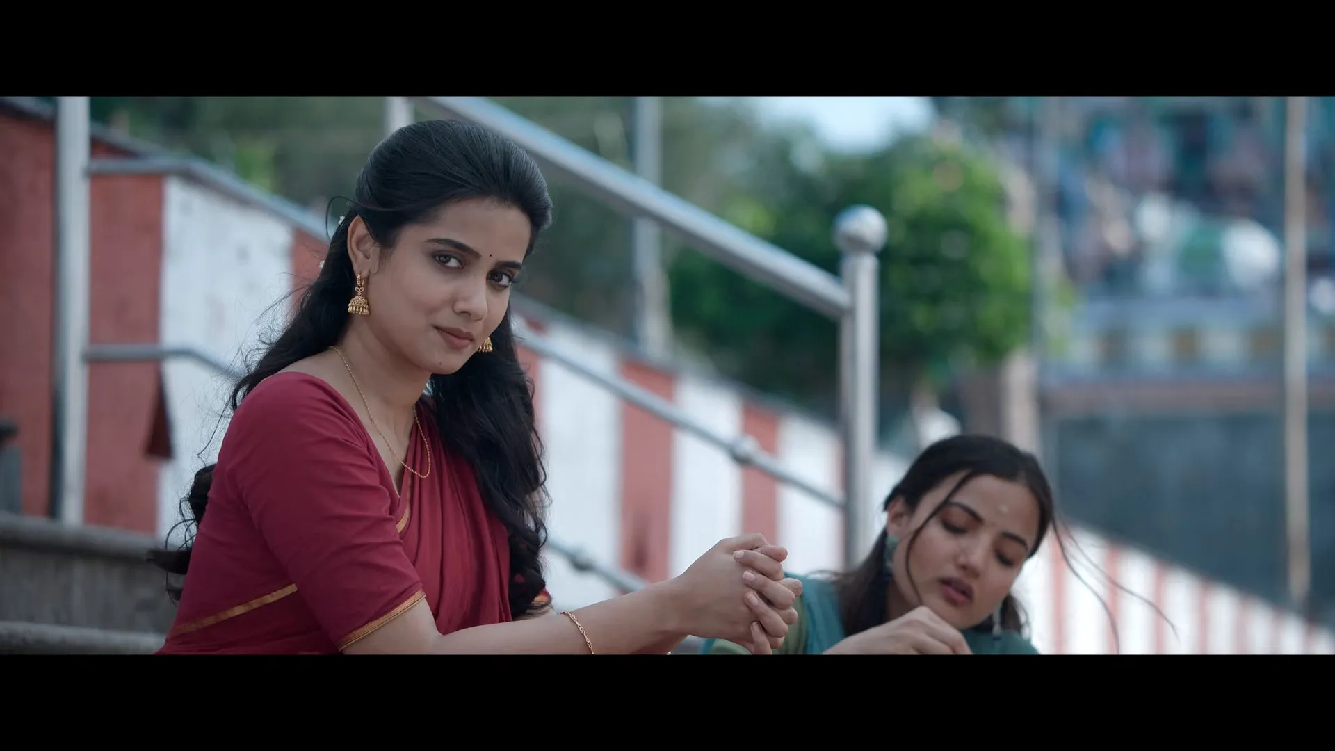 Screenshot 3 - Chennai Love Story 2026 Hindi - Telugu Dual Audio