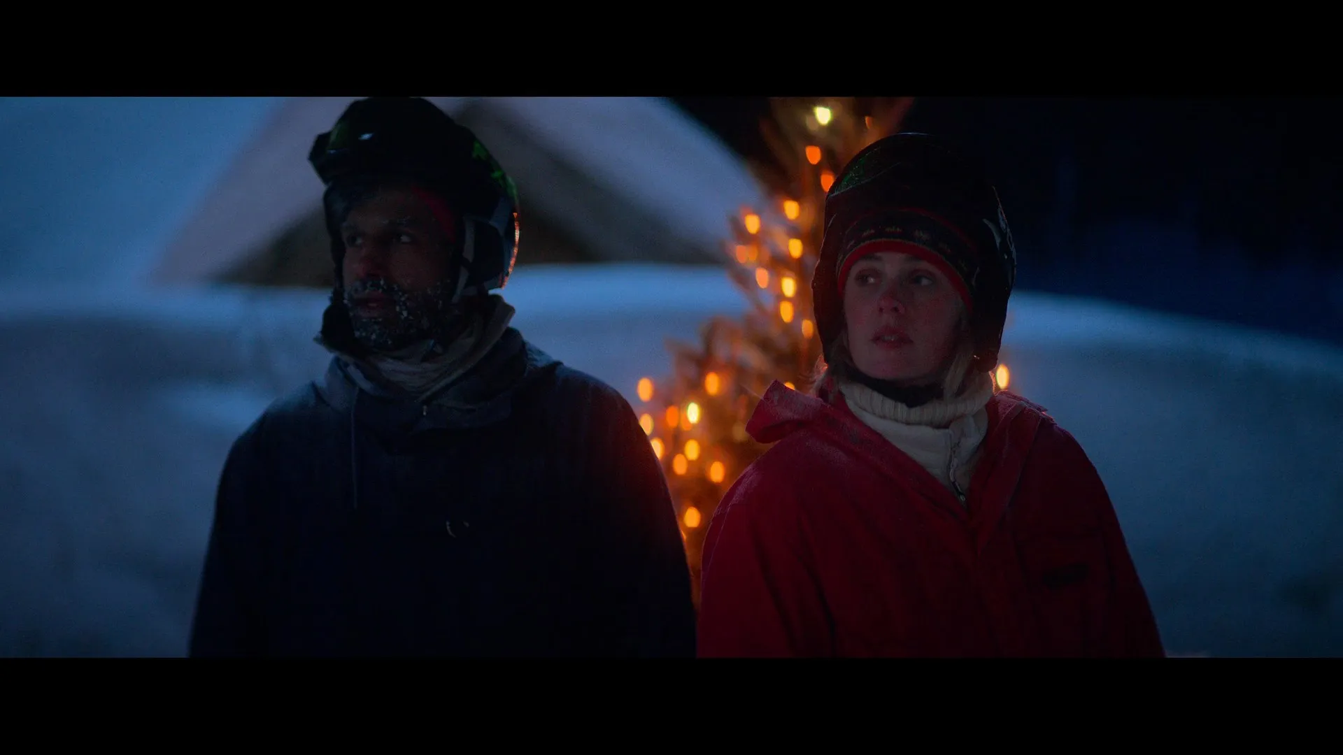Screenshot 3 - Christmas As Usual 2023 Hindi - English Dual Audio