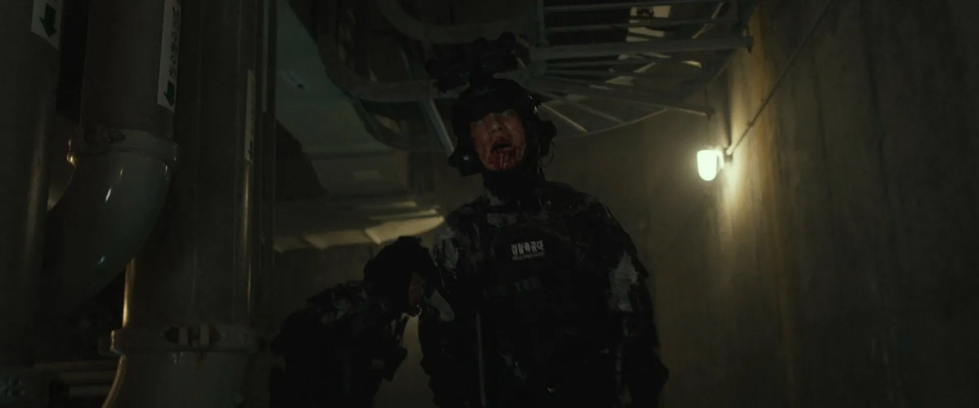 Screenshot 5 - Colony 2026 Hindi - English Dual Audio