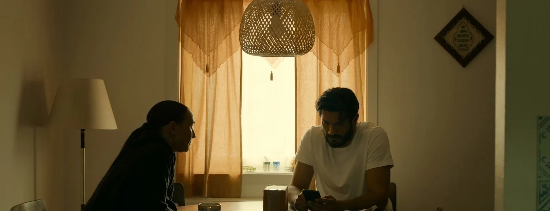 Screenshot 5 - Crossing Lines 2025 Hindi - Danish Dual Audio