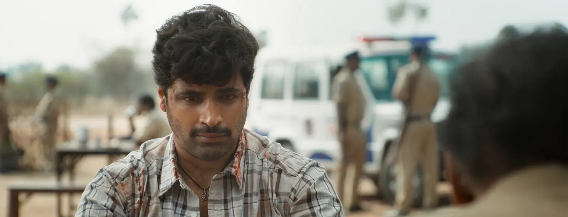 Screenshot 4 - Dacoit: A Love Story 2026 Hindi - Tamil - Telugu - Kannada Audio