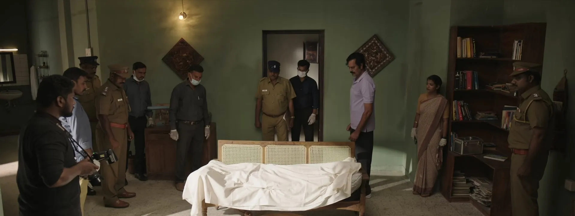 Screenshot 2 - Dark 2026 Hindi - Tamil Dual Audio