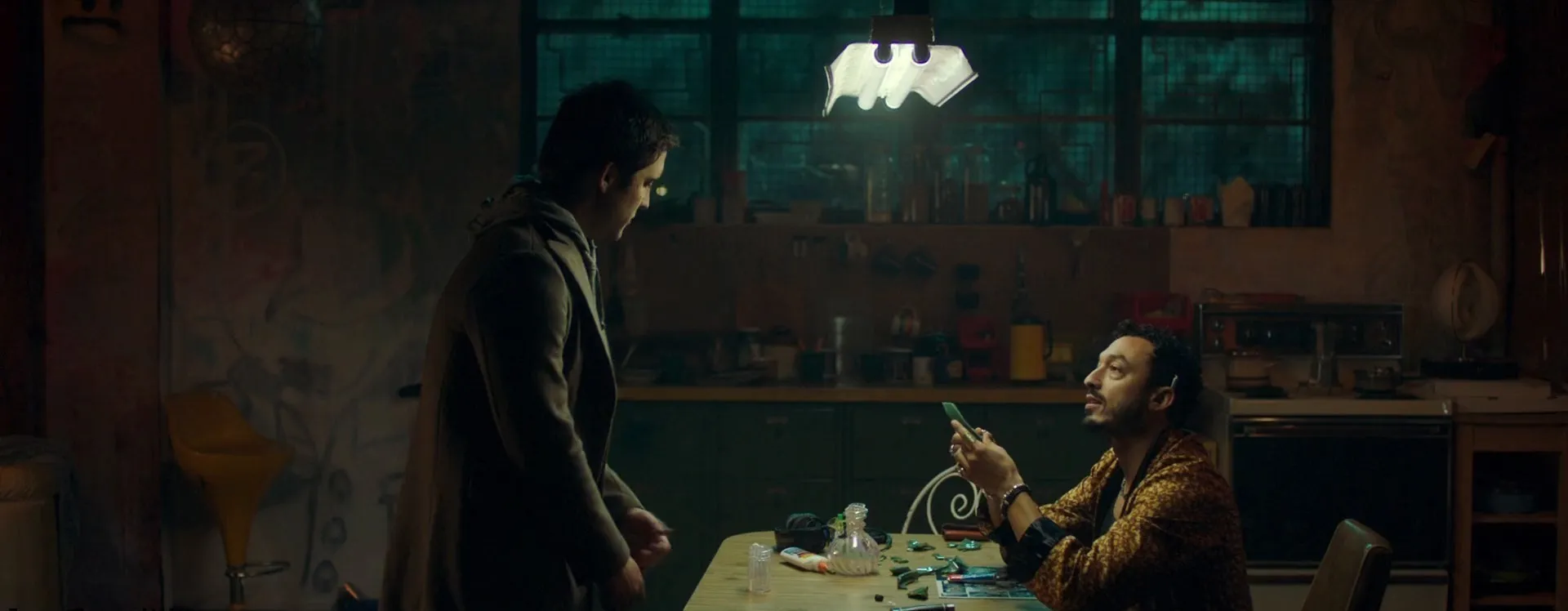 Screenshot 4 - Die in a Gunfight 2021 Hindi Dual Audio