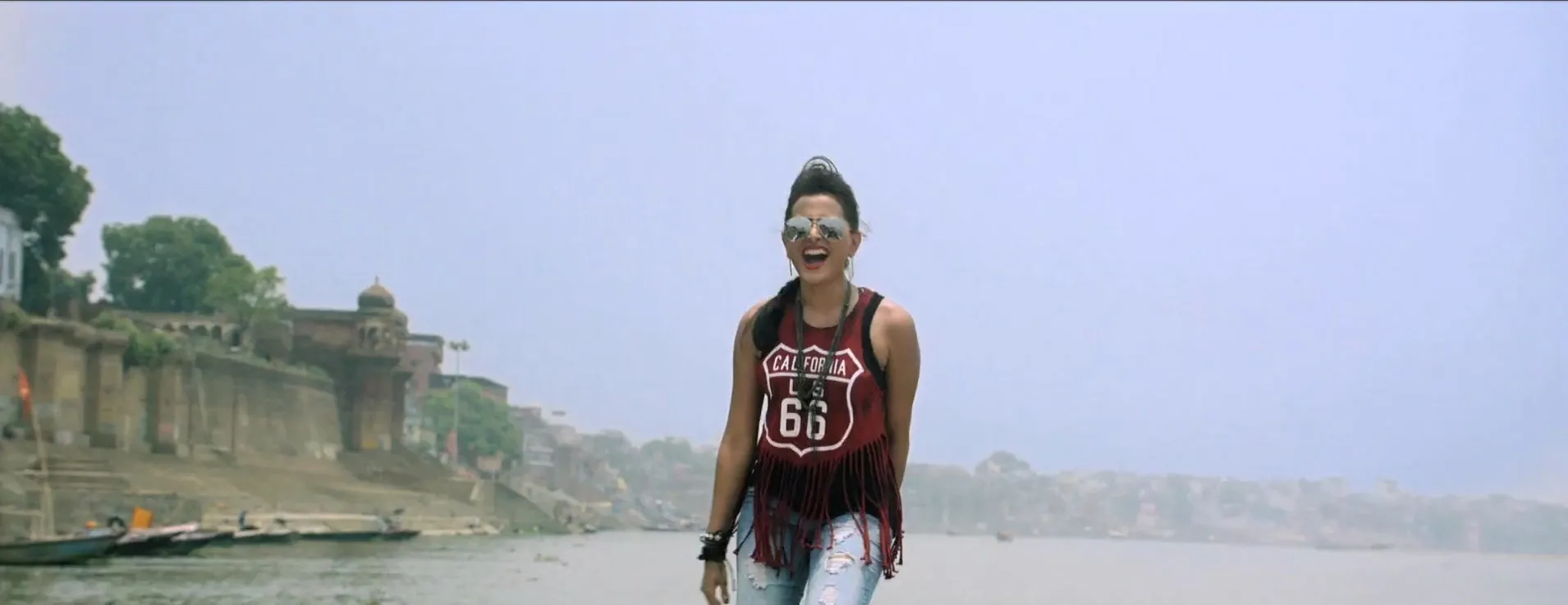 Screenshot 1 - Direct Ishq 2016 Hindi Dual Audio