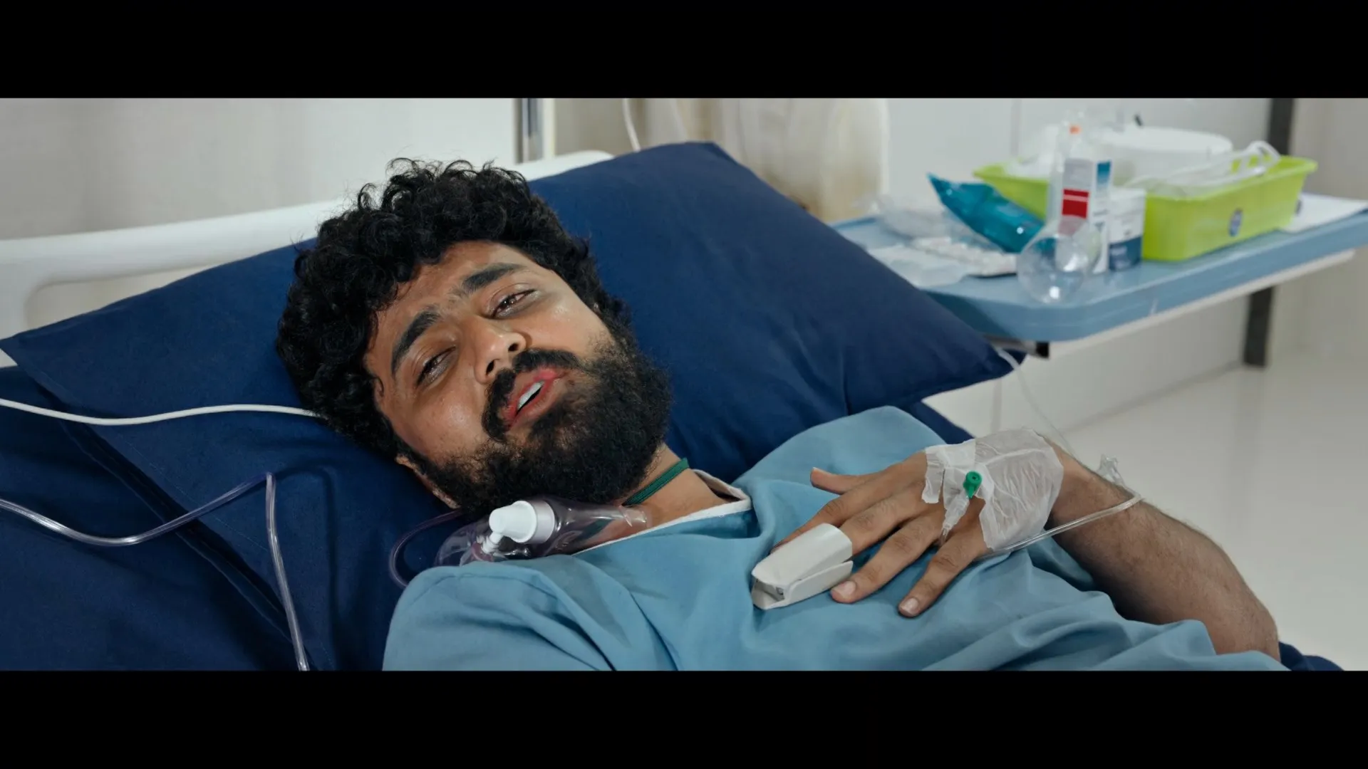 Screenshot 5 - Drinker Sai 2024 Hindi - Telugu Dual Audio