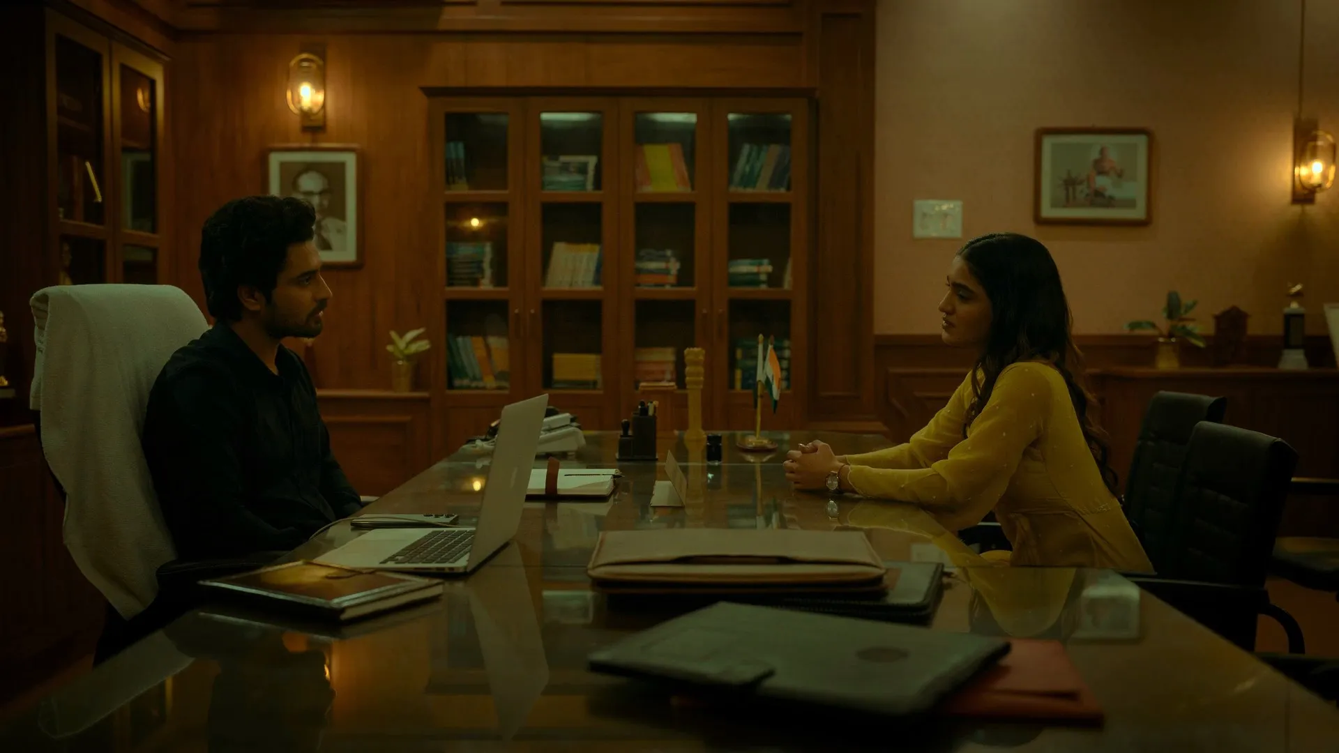 Screenshot 4 - Eyes 2026 Season 1 Hindi - Malayalam Audio [ALL Episodes]