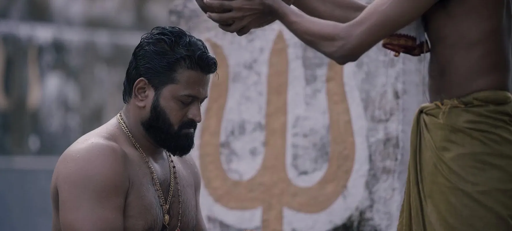 Screenshot 1 - Garuda Gamana Vrishabha Vahana 2021 Hindi Dual Audio