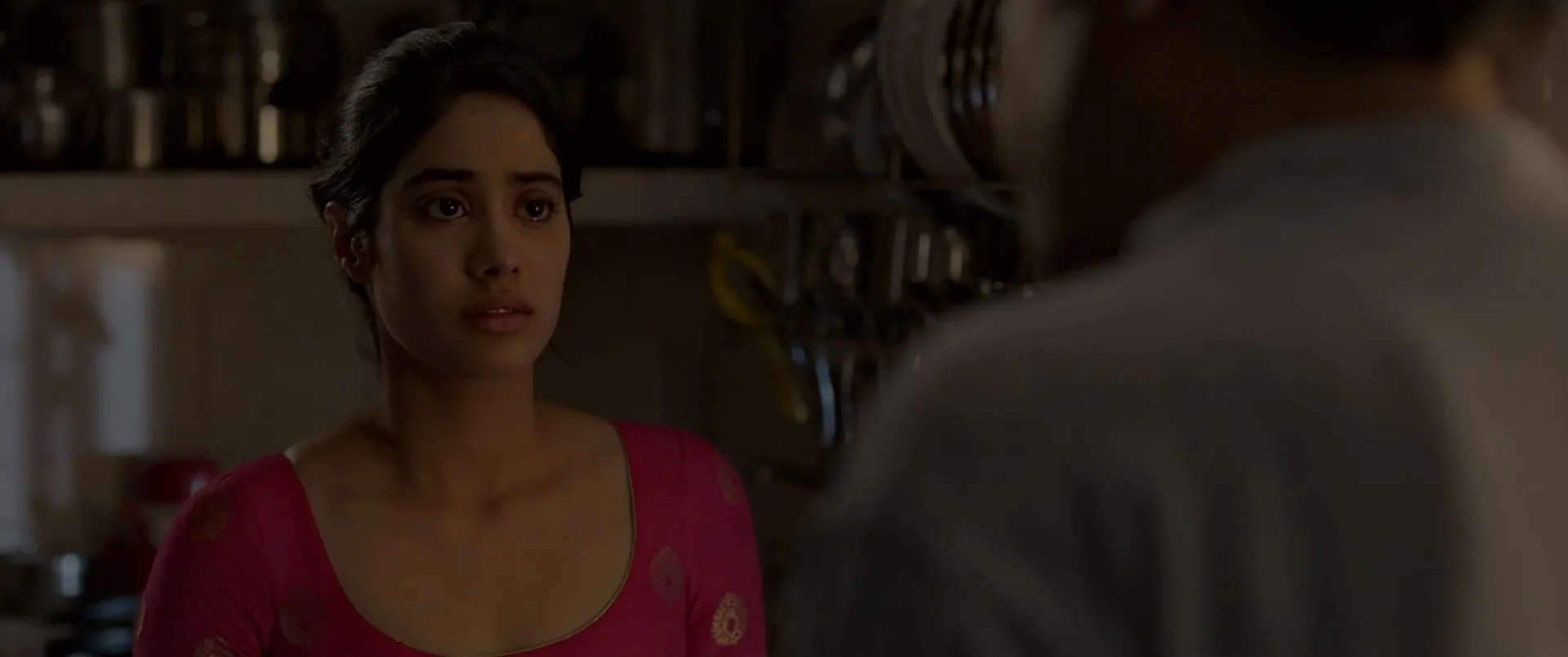 Screenshot 1 - Gunjan Saxena: The Kargil Girl 2020 Hindi Dual Audio