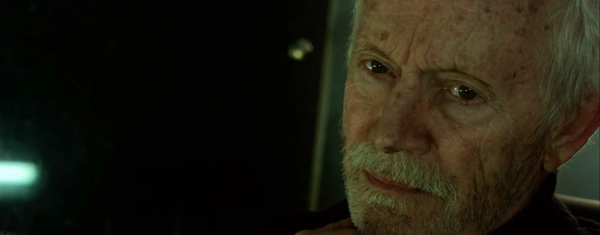 Screenshot 2 - Harbinger Down 2015 Hindi Dual Audio