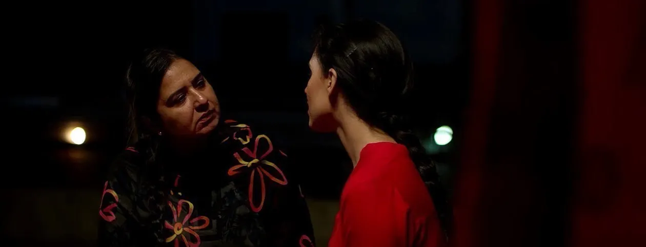 Screenshot 2 - Hard Kaur 2017 Hindi Dual Audio