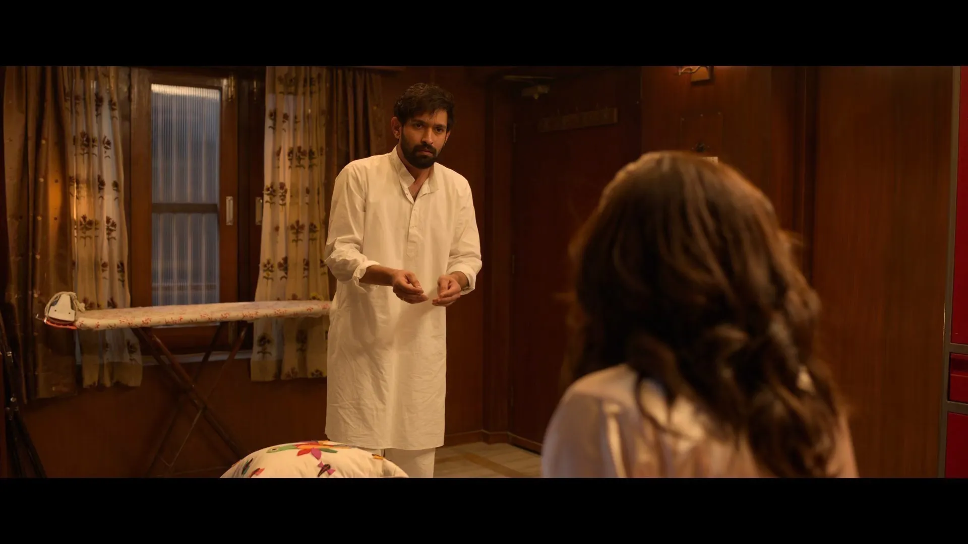 Screenshot 2 - Haseen Dillruba 2021 Hindi Dual Audio
