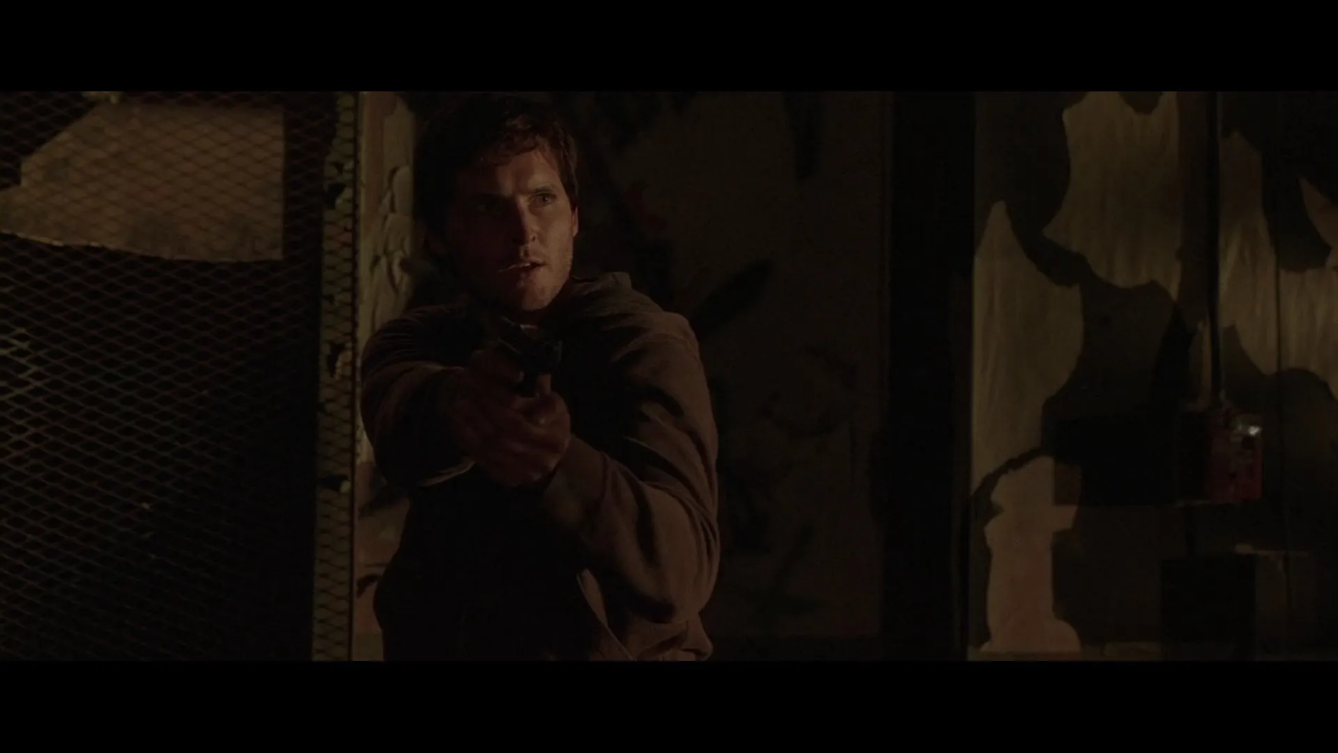 Screenshot 4 - Hollow Man II 2006 Hindi Dual Audio