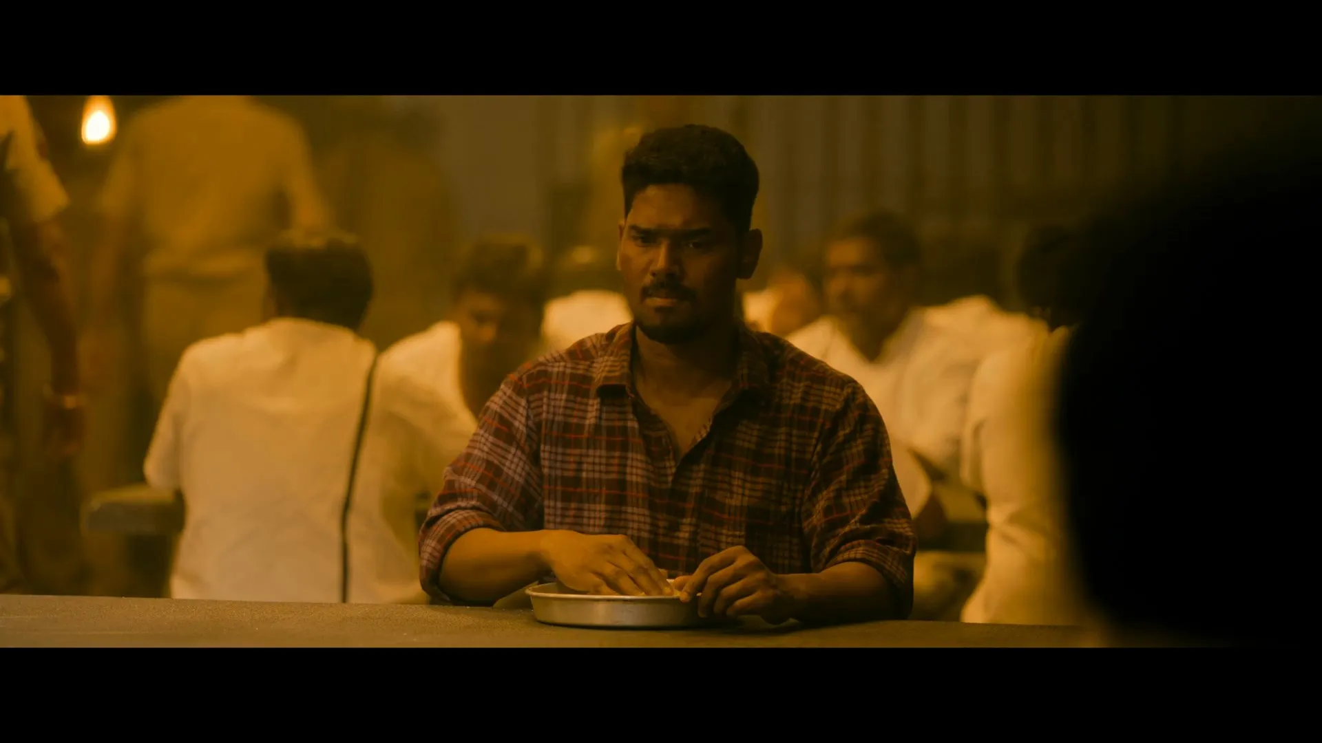 Screenshot 5 - Isakapatnam 2026 Season 1 Complete Hindi Audio