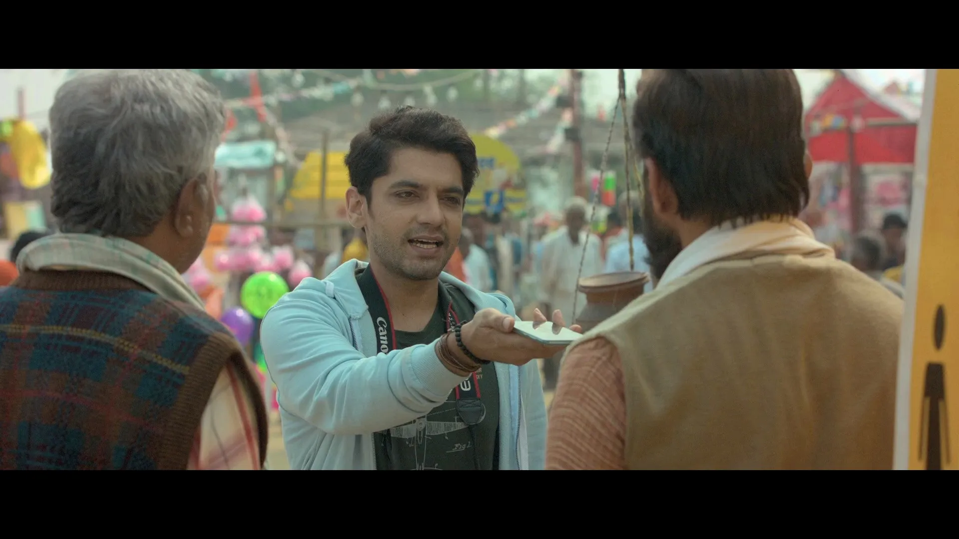 Jaaiye Aap Kahan Jaayenge 2025 Hindi Dual Audio screenshot 5