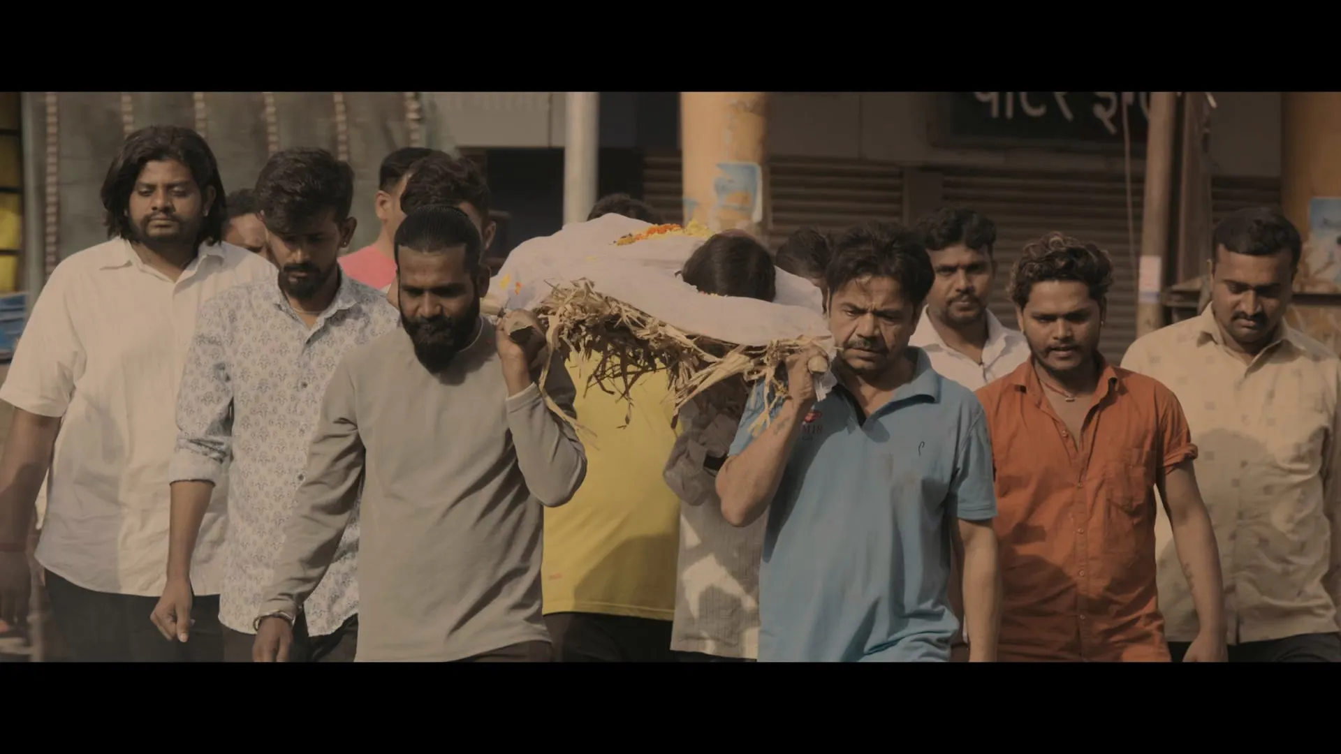 Screenshot 4 - Kaam Chalu Hai 2024 Hindi Dual Audio
