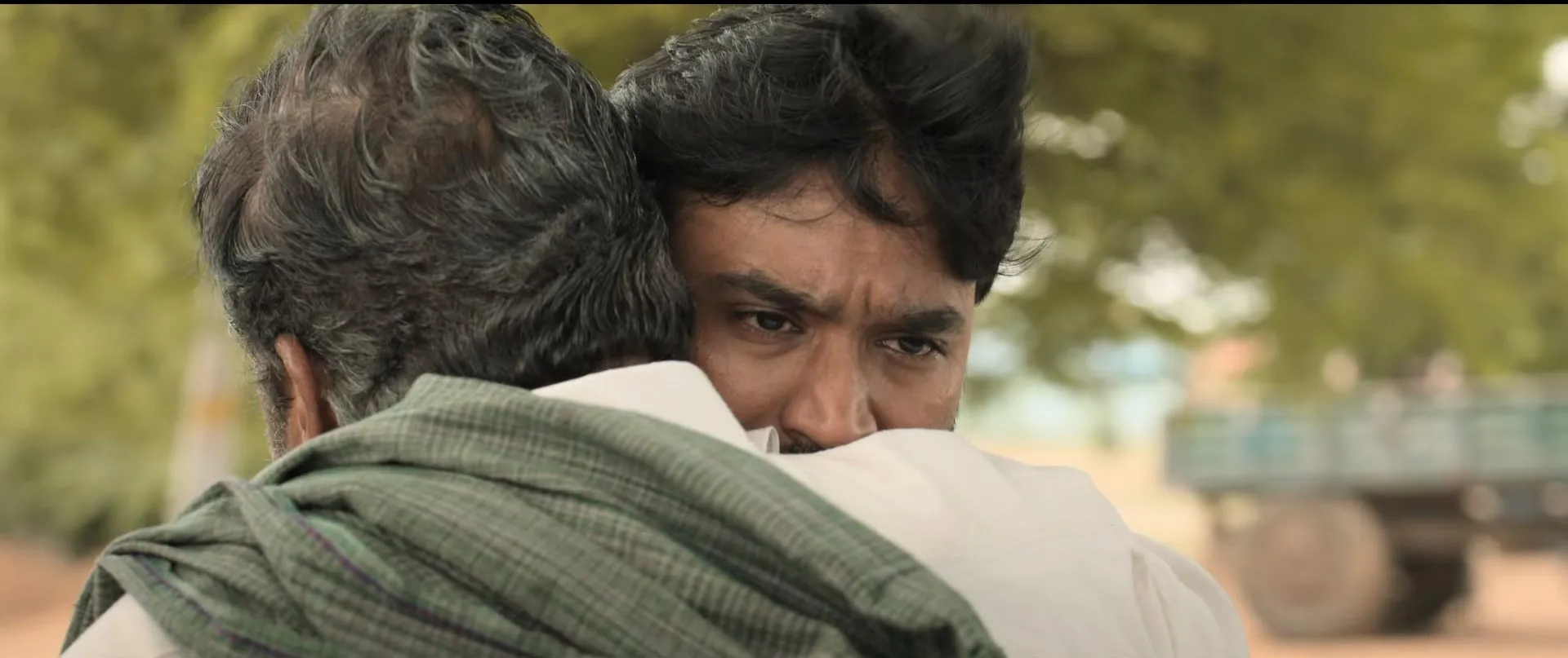 Screenshot 1 - Kara 2026 Hindi - Tamil Audio