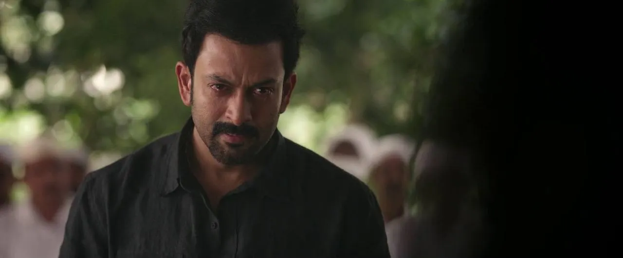 Screenshot 1 - Khalifa: The Ruler 2026 Hindi Dual Audio