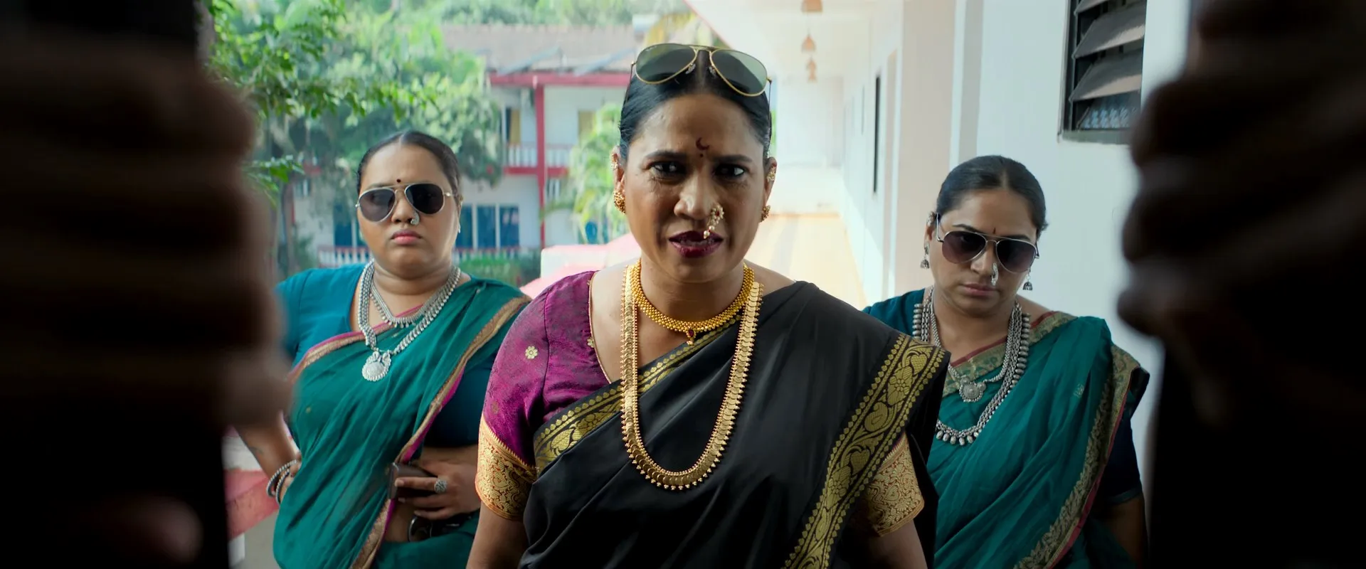 Screenshot 3 - Madgaon Express 2024 Hindi Dual Audio