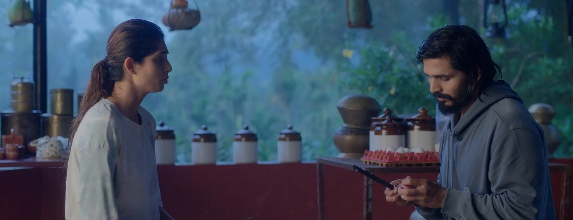Screenshot 4 - Moda Kavida Vaathavarana 2026 Hindi - Kannada Dual Audio