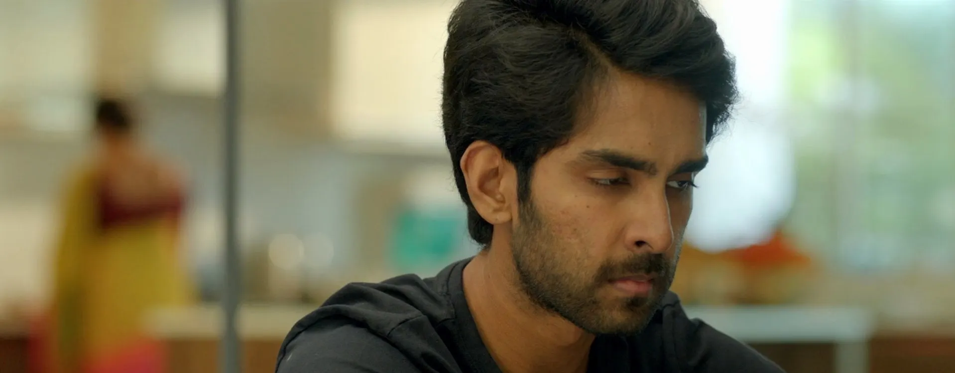 Screenshot 1 - Mr. Majnu 2019 Hindi Dual Audio