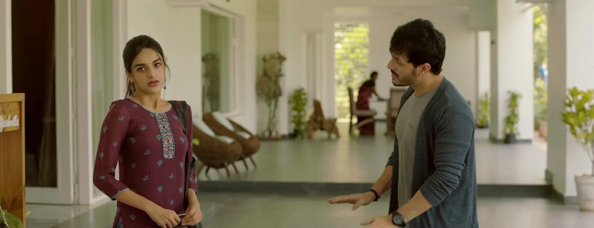 Screenshot 2 - Mr. Majnu 2019 Hindi Dual Audio