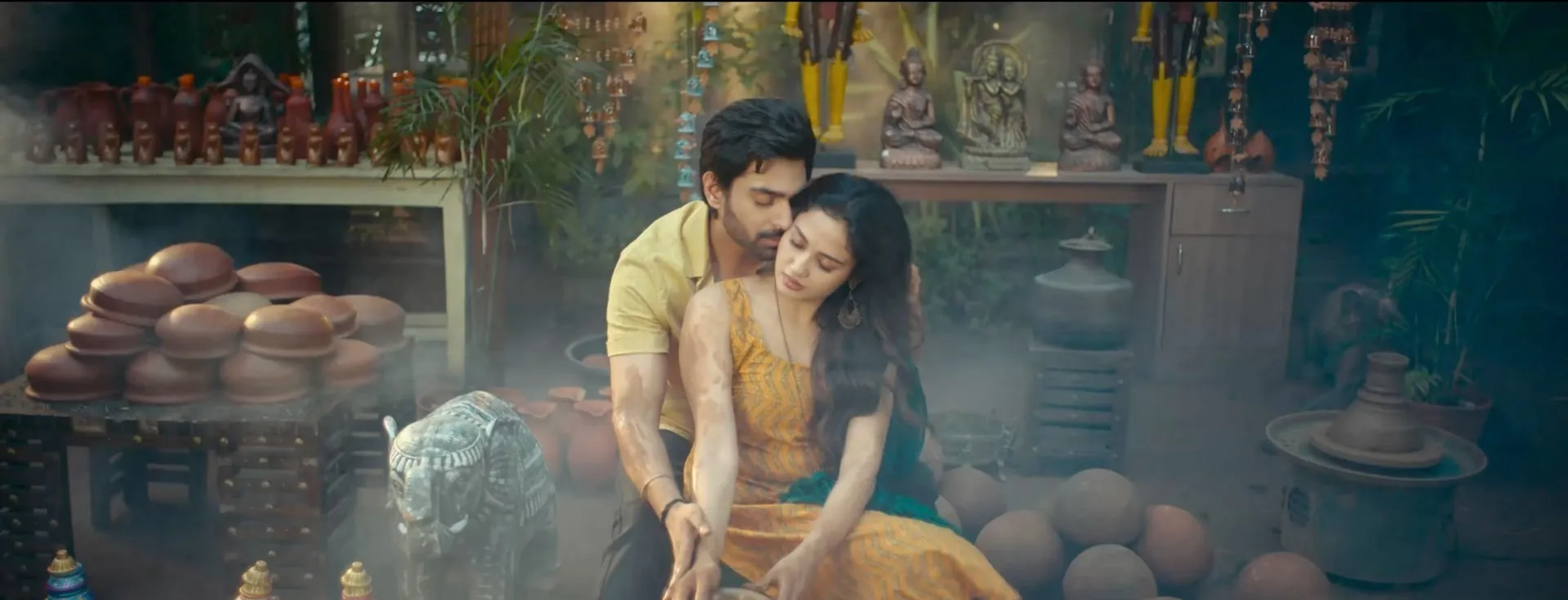 Screenshot 3 - Nawab Cafe 2026 Hindi - Telugu Dual Audio