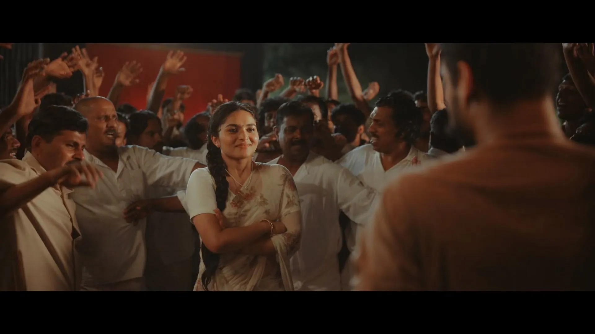 Screenshot 4 - Pallichattambi 2026 Hindi - Malayalam Dual Audio