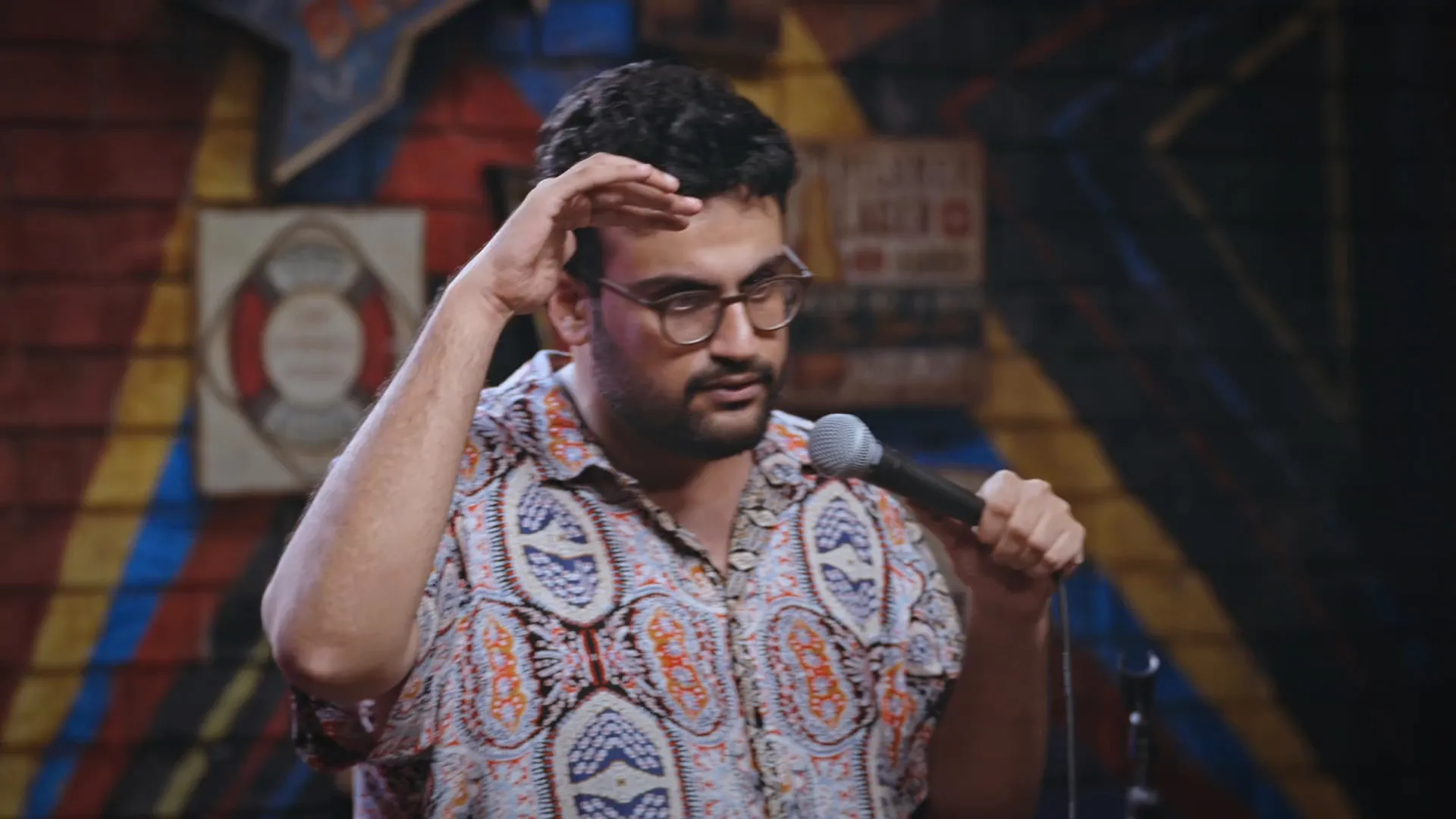 Screenshot 1 - Pata Nahi Par Bolna Hai 2019 Hindi Dual Audio