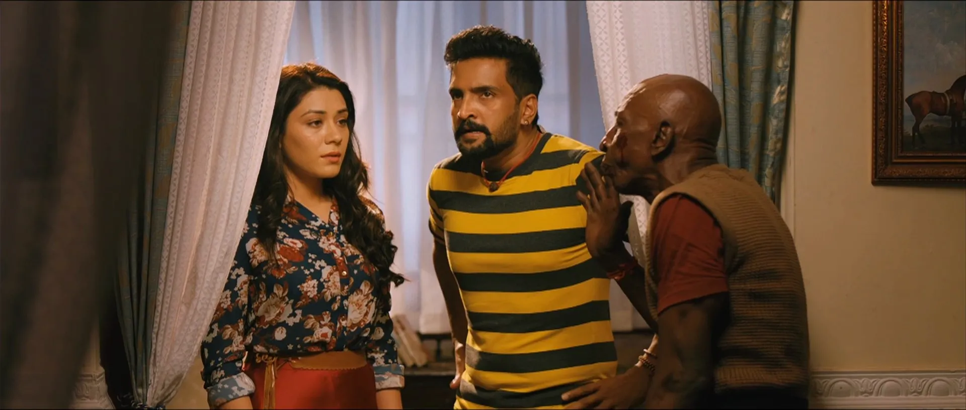 Screenshot 4 - Raj Mahal 3 (Dhilluku Dhuddu) 2016 Hindi - Tamil Dual Audio