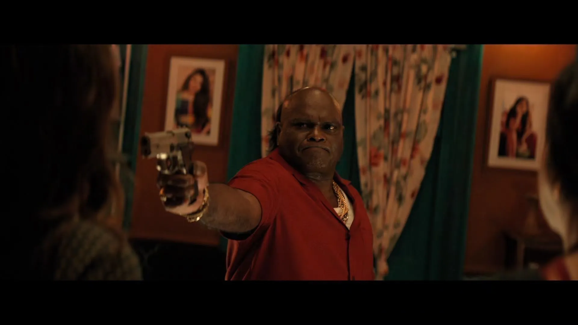 Screenshot 2 - Revolver Rita 2025 Hindi - Tamil Audio