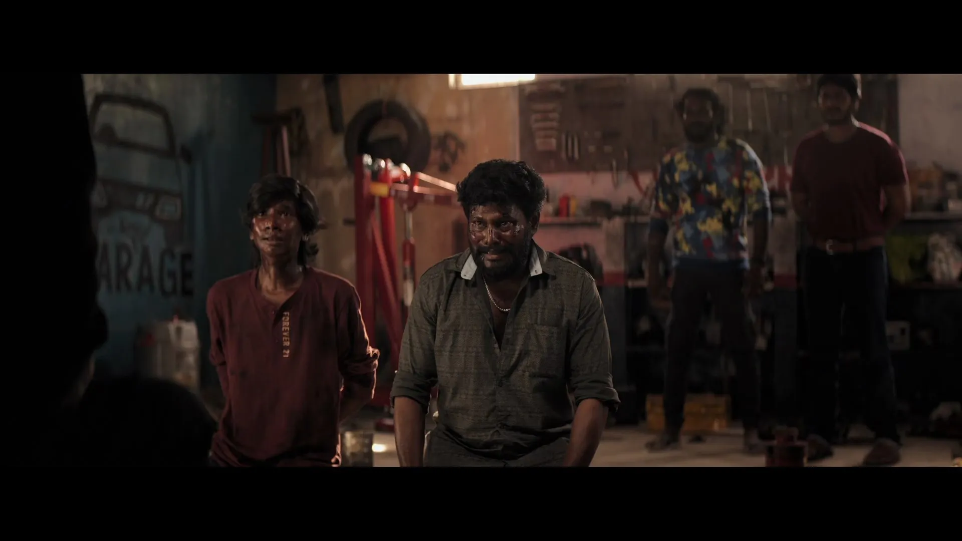 Screenshot 3 - Revolver Rita 2025 Hindi - Tamil Audio