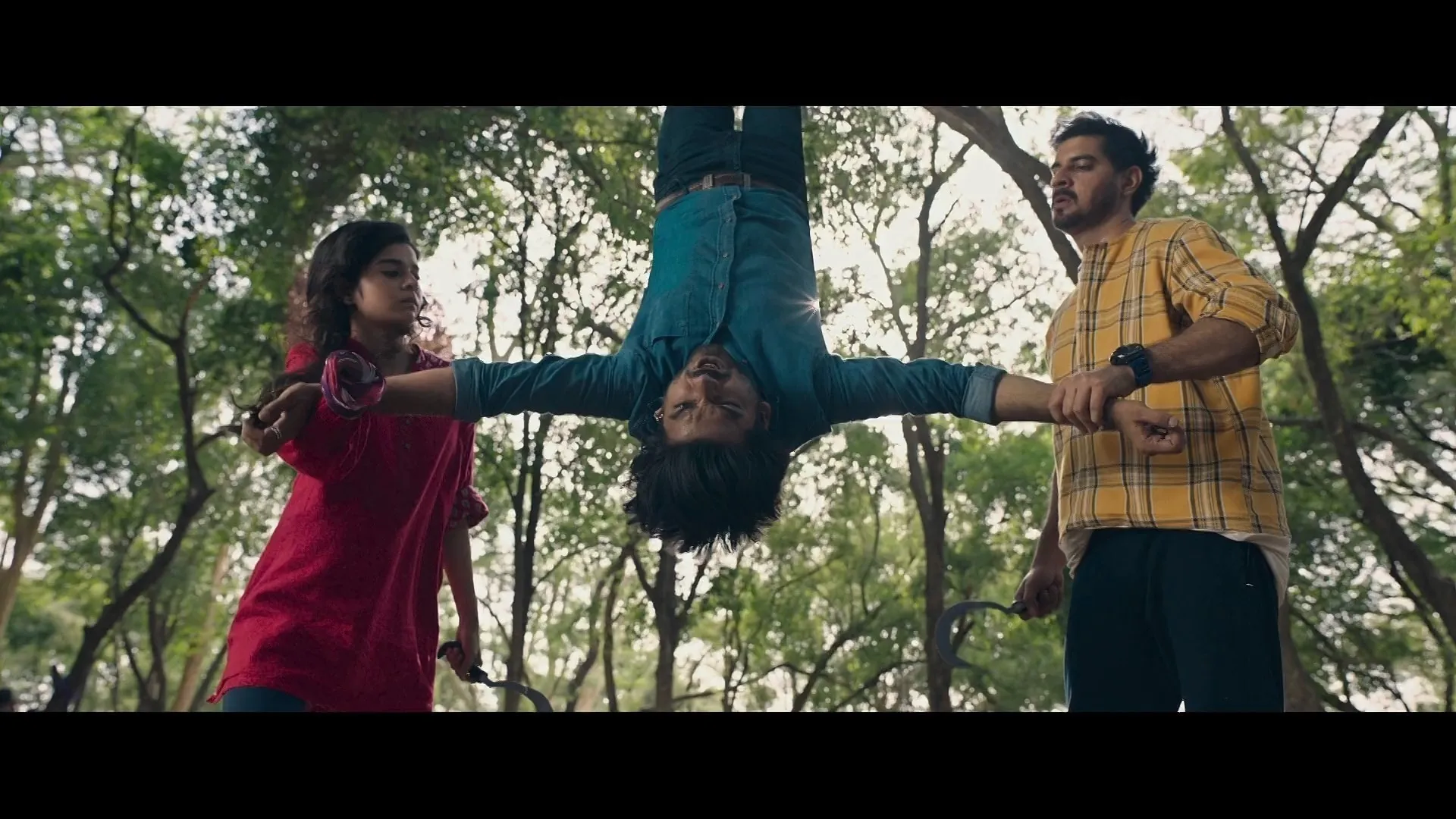 Screenshot 4 - Saale Aashiq 2025 Hindi Dual Audio
