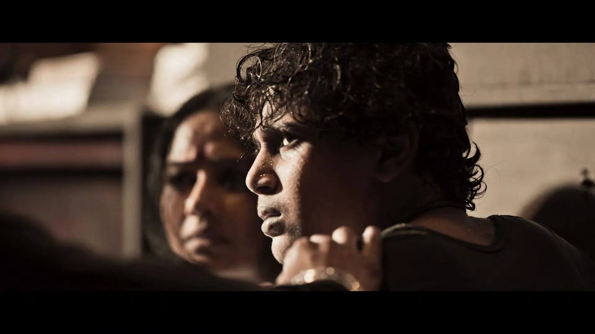 Screenshot 2 - Salaar: Part 1 – Ceasefire 2023 Hindi - Telugu Dual Audio