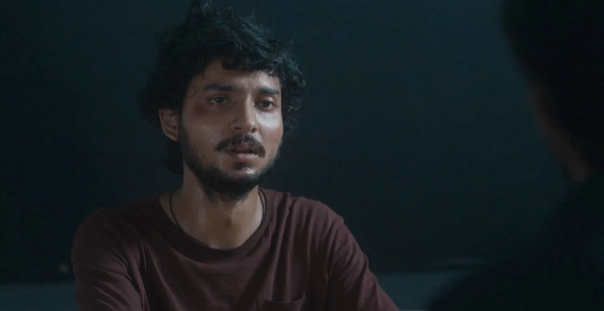 Screenshot 5 - Silence 2: The Night Owl Bar Shootout 2024 Hindi Dual Audio