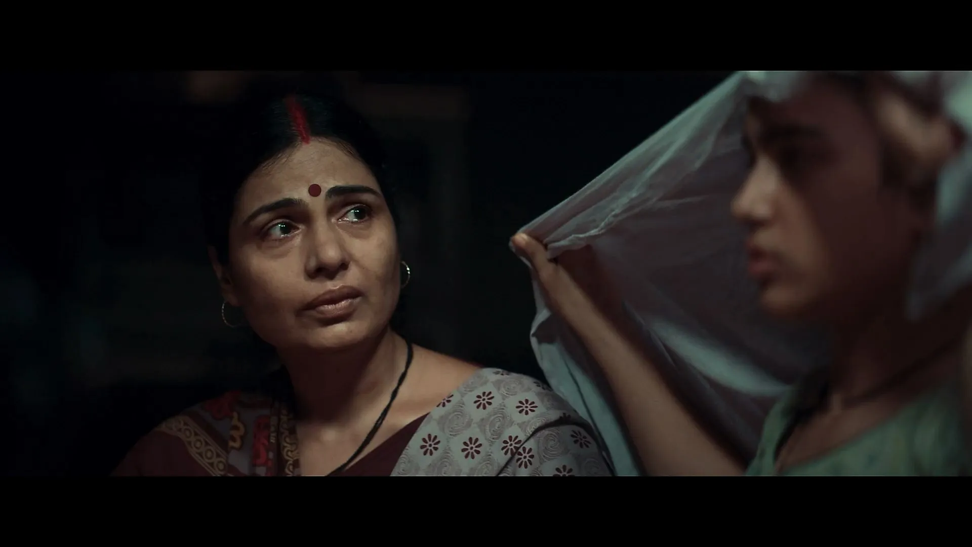 Screenshot 1 - Sirf Ek Bandaa Kaafi Hai 2023 Hindi Dual Audio
