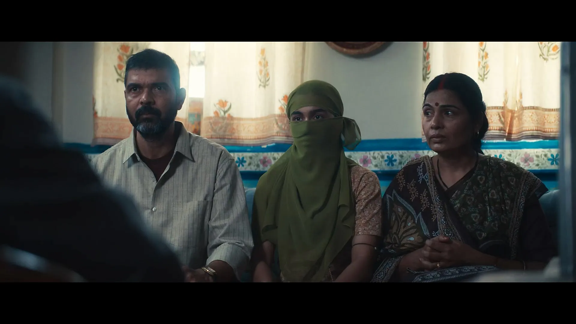 Screenshot 2 - Sirf Ek Bandaa Kaafi Hai 2023 Hindi Dual Audio