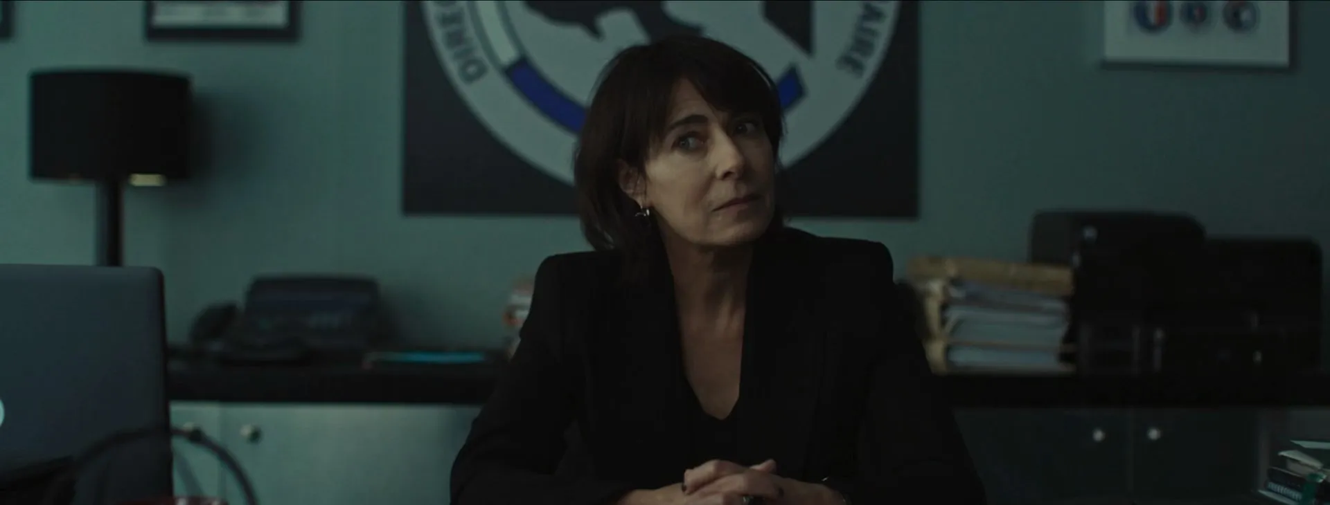 Screenshot 2 - The Chase aka Six Jours 2024 Hindi - French Dual Audio