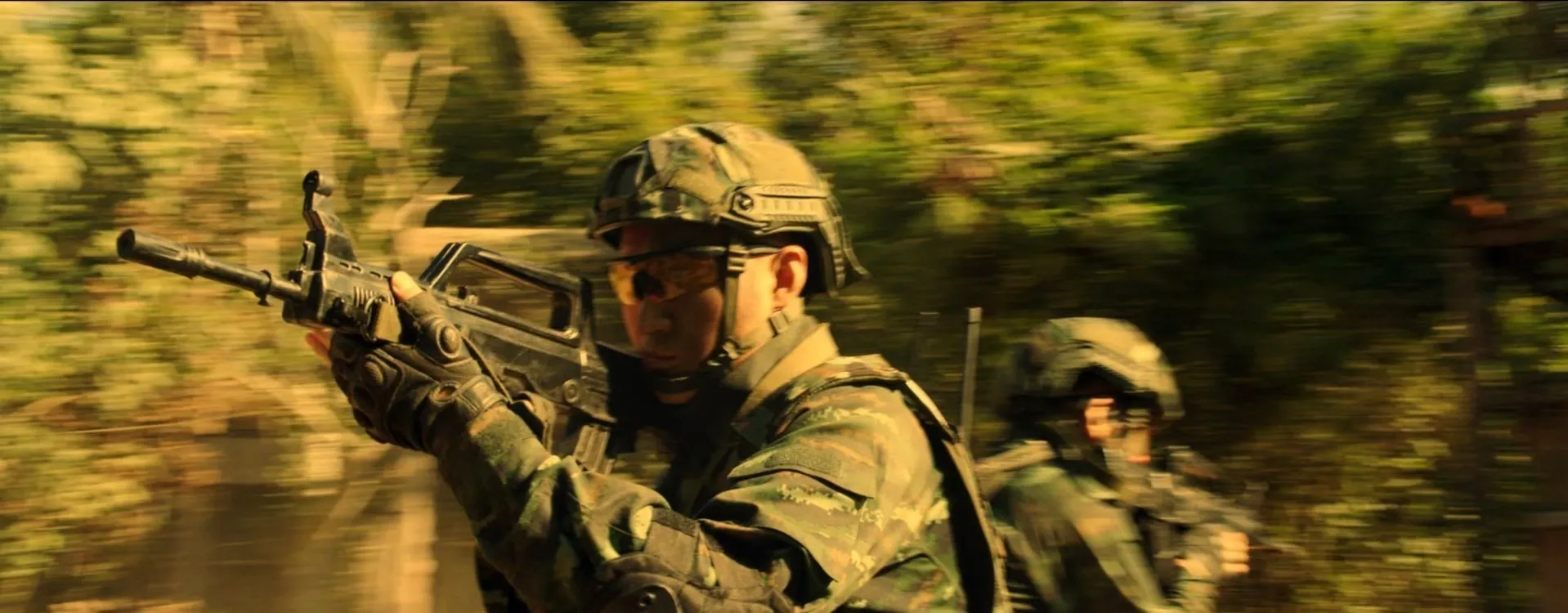 Screenshot 1 - Sweet Bodyguard 2022 Hindi - Chinese Audio