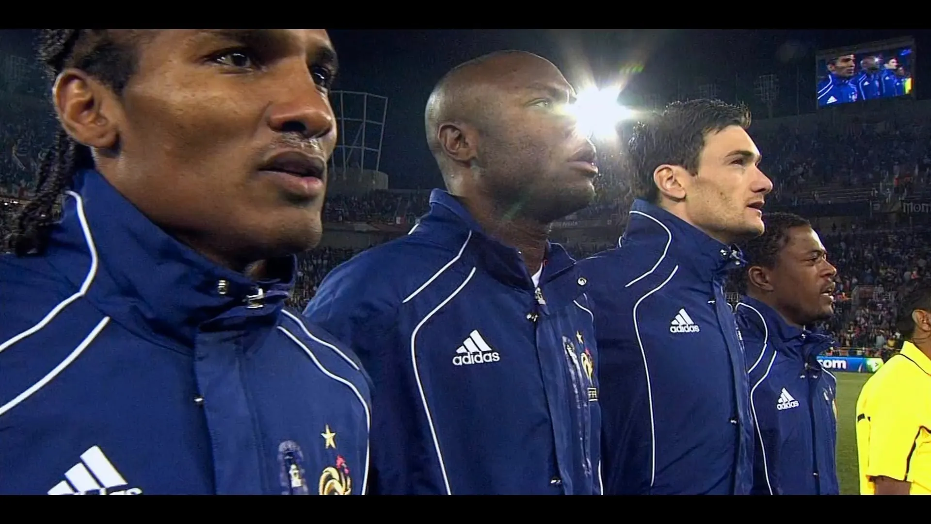 Screenshot 2 - The Bus: A French Football Mutiny 2026 Hindi - French Audio