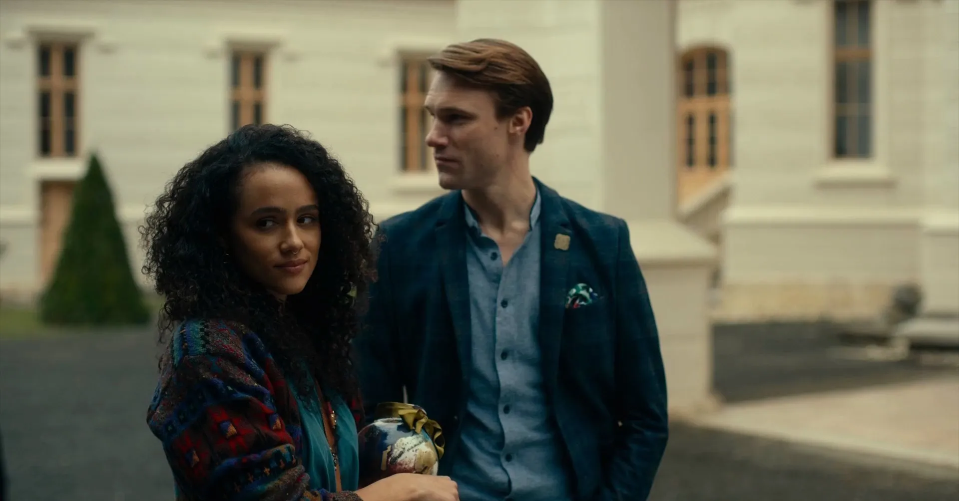 Screenshot 1 - The Invitation 2022 Hindi Dual Audio