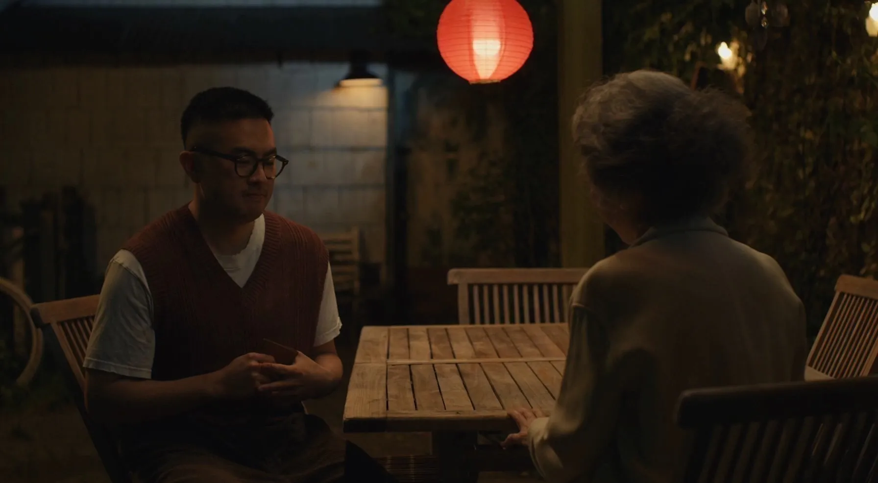 Screenshot 4 - The Wedding Banquet 2025 Hindi Dual Audio